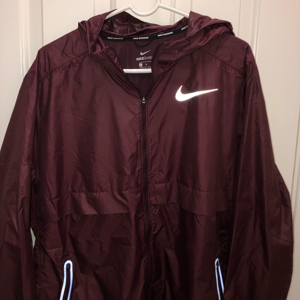Nike windbreaker